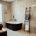 아파트 Fitromax Apartmanhaz Ajka