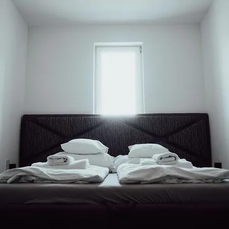 Fitromax Apartmanhaz
