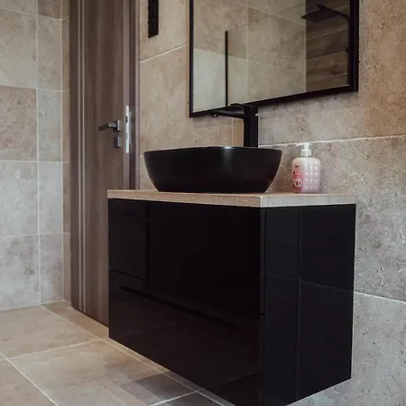 Fitromax Apartmanhaz Apartment Ajka