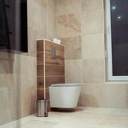 Fitromax Apartmanhaz Апартаменты *