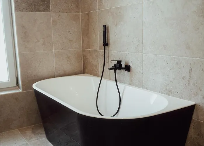 Fitromax Apartmanhaz * Ajka