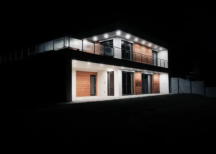 Fitromax Apartmanhaz 아파트 *