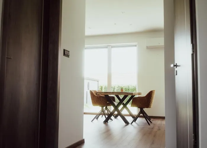Fitromax Apartmanhaz * Ajka